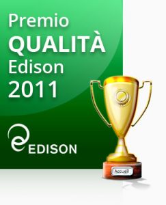 Premio qualità Edison 2011. Vi è una coppa sulla quale è presente la scritta 'Accueil'.