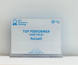 TOP PERFORMER LEAD CALDI - 2019 Accueil vince il premio Top Performer Lead Caldi